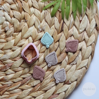 Mini Carimbo + cortador Folha de palmeira