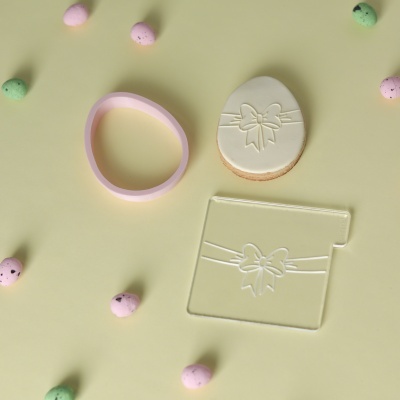 Carimbo + cortador Laço com fita e ovo