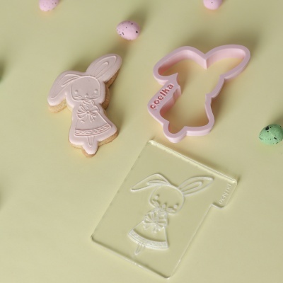 Carimbo + cortador Coelhinha