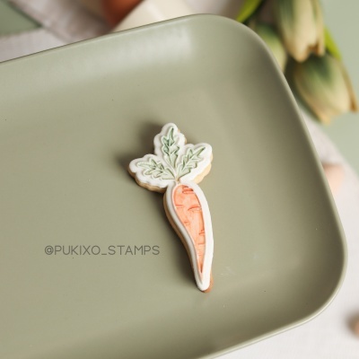 Carimbo + cortador - Cenoura realista