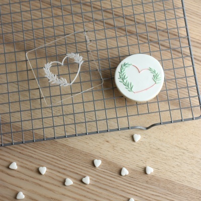 Carimbo de bolachas - Coração com folhas