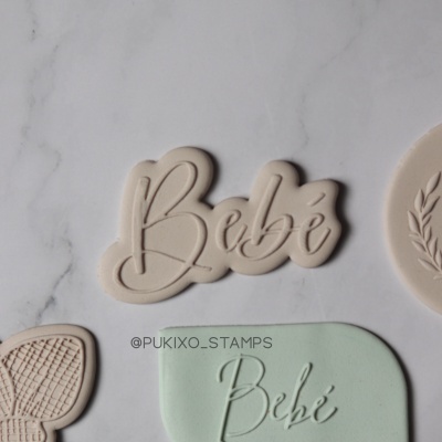 Carimbo + cortador - Bebé (script)