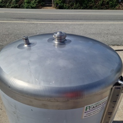 Cuba Inox Vinho 150 Litros Porta Lateral