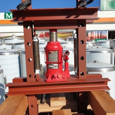 Prensa Hidráulica P/ Vinho 10T