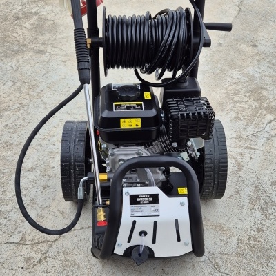 Lavadora Alta Pressão OMEGA 4 T c/ Enrolador+20mt Mangueira