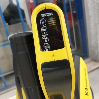 Lavadora KARCHER K4 Power Control 130Bar