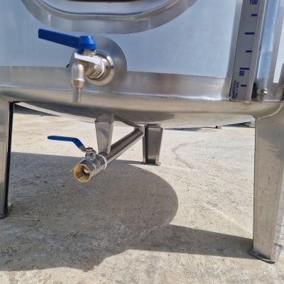 Cuba Inox Vinho 550 Litros Porta Lateral