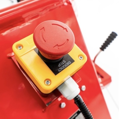 Biotriturador Roteco 16HP Autropropelido( move-se por si só )