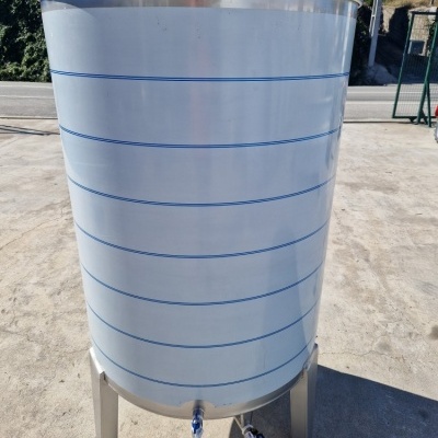 Cuba Inox Sempre Cheia 550 Litros