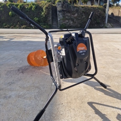 Brocadora 150cc 4T Villager C/Broca de 25cm