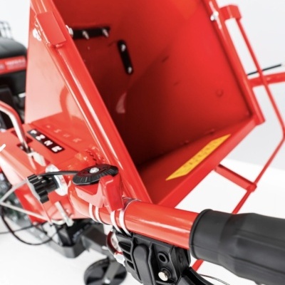 Biotriturador Roteco 16HP Autropropelido( move-se por si só )