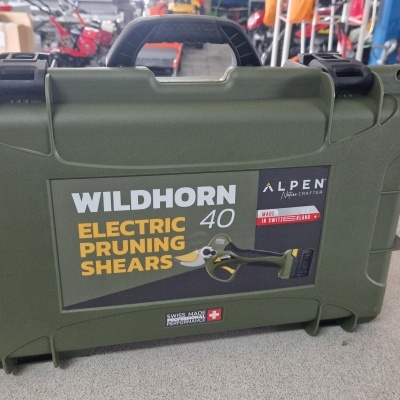 Tesoura ALPEN/FELCO 40 C/2 Baterias