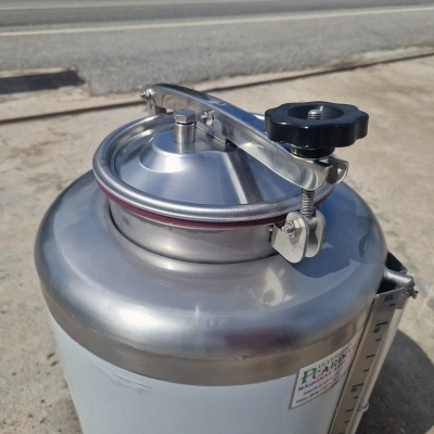 Cuba Inox Vinho 50 Litros Porta Cima