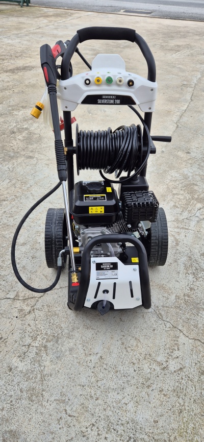 Lavadora Alta Pressão OMEGA 4 T c/ Enrolador+20mt Mangueira