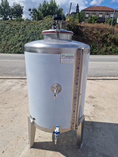 Cuba Inox Vinho 150 Litros Porta Cima