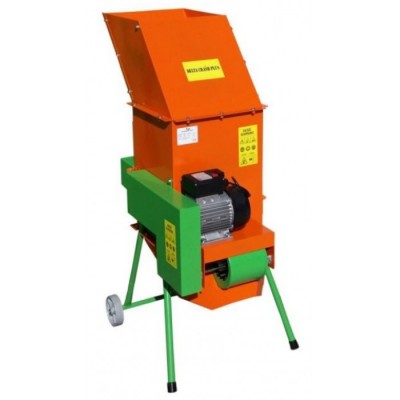 Triturador de jardim metálico verde e laranja com motor elétrico e rodas