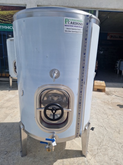 Cuba Inox Vinho 550 Litros Porta Lateral