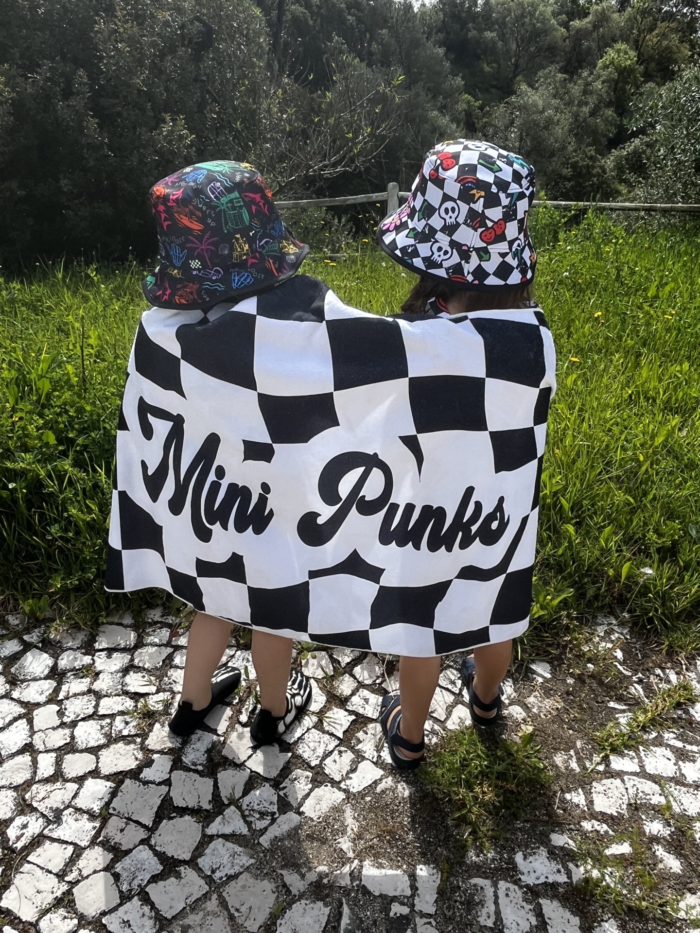 Toalha de Praia Mini Punks - Por Encomenda