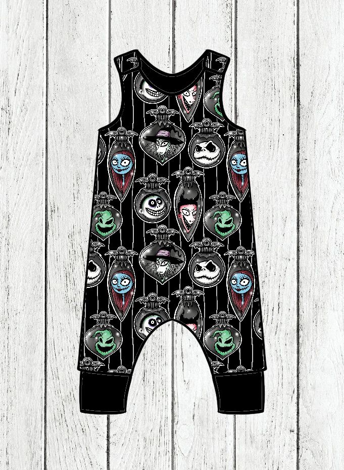 Jardineiras Grow With Me NBC Baubles - Por Encomenda