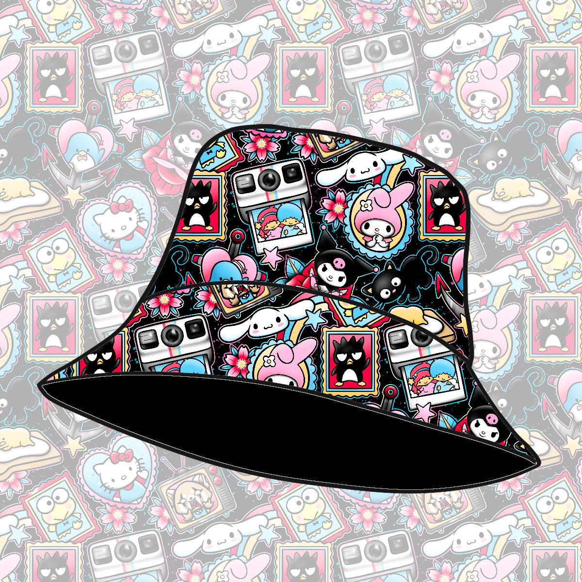 Chapéu bucket preto com padrão colorido de personagens animados e elementos florais
