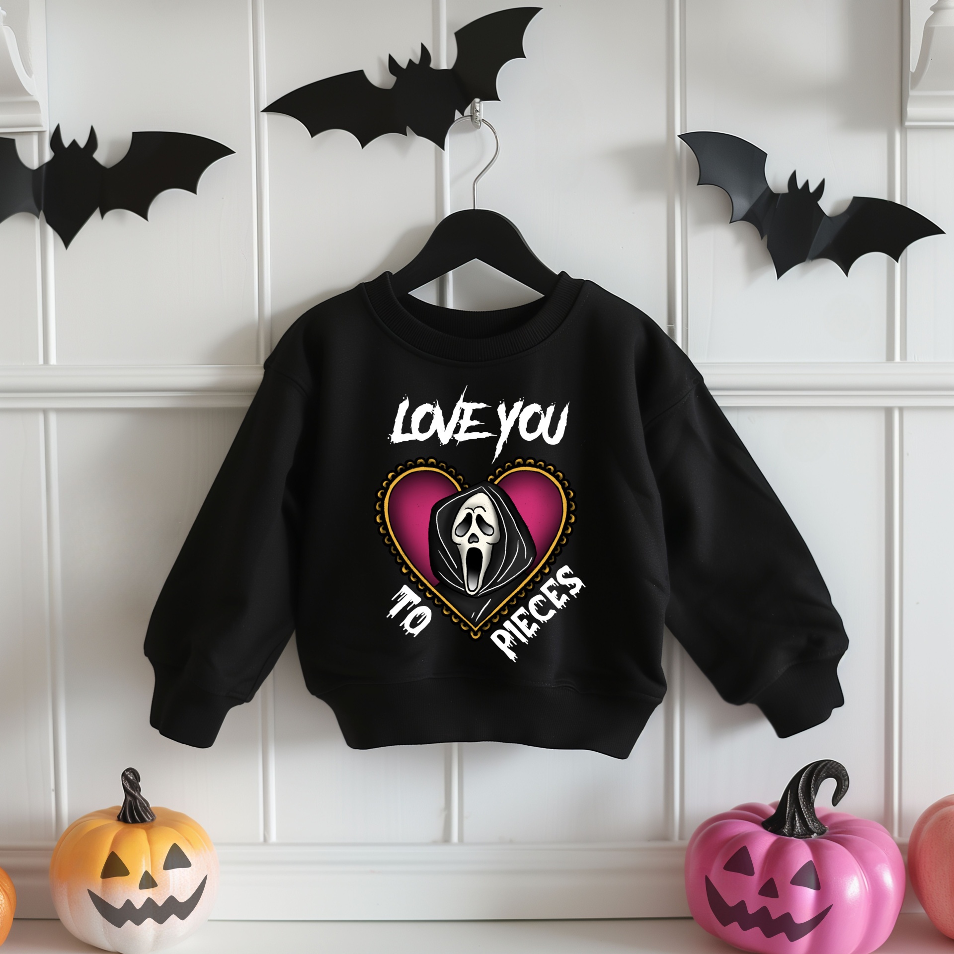 Sweatshirt preta infantil com estampa e decoração de Halloween
