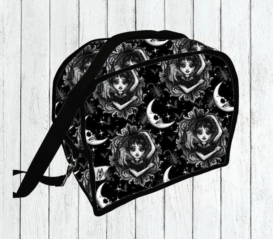 Lancheira de Adulto Wednesday Moon - Por Encomenda