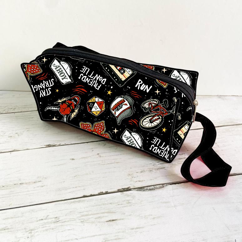 Estojo Boxy Hellfire Club - Por Encomenda