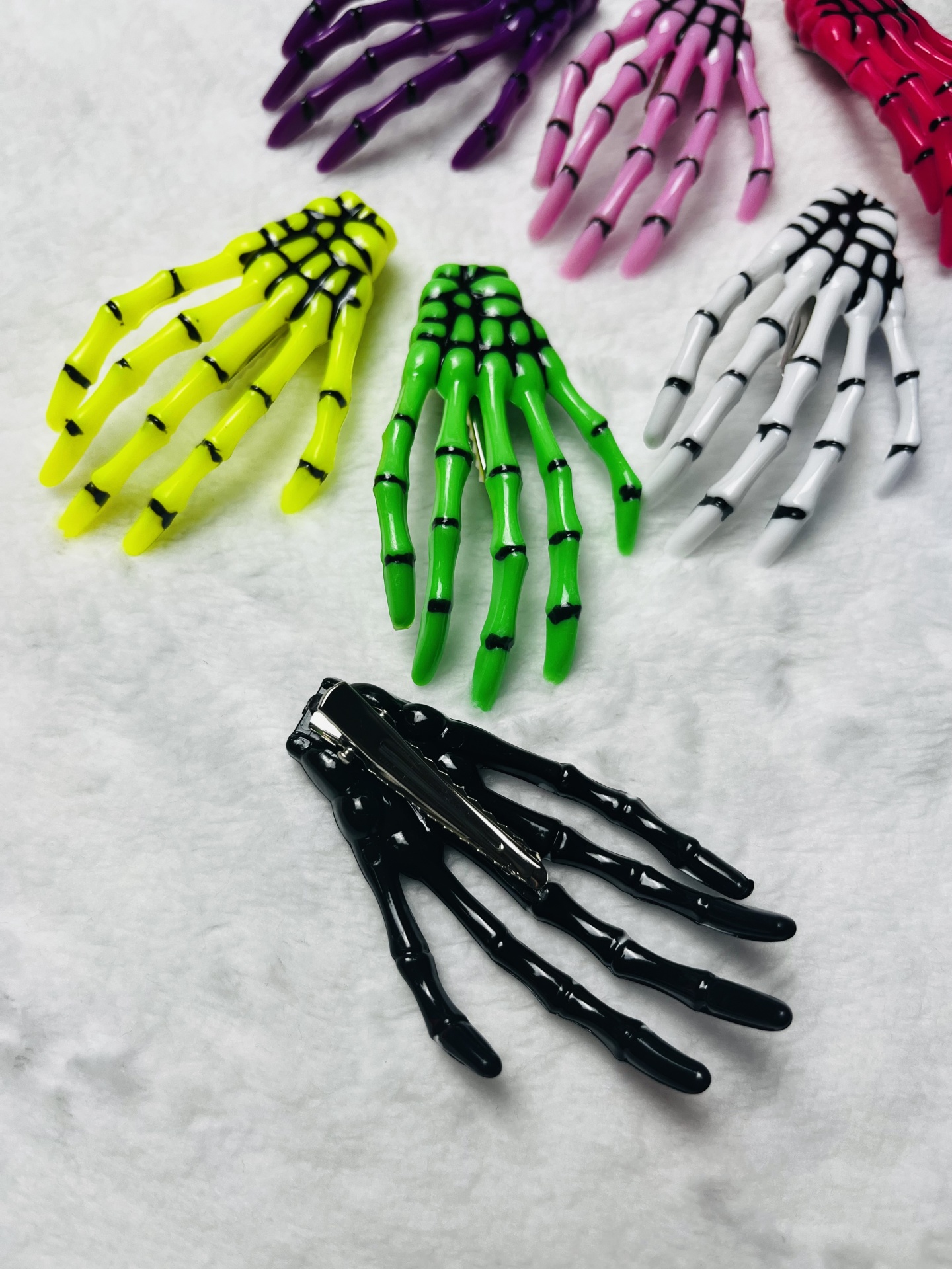 Ganchos Mão de Esqueleto