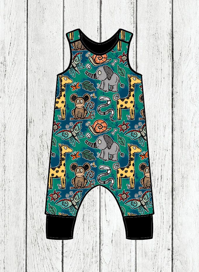 Macacão para bebé com padrão de animais da selva em verde e preto