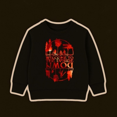 Sweatshirt preta com estampado vermelho e laranja 