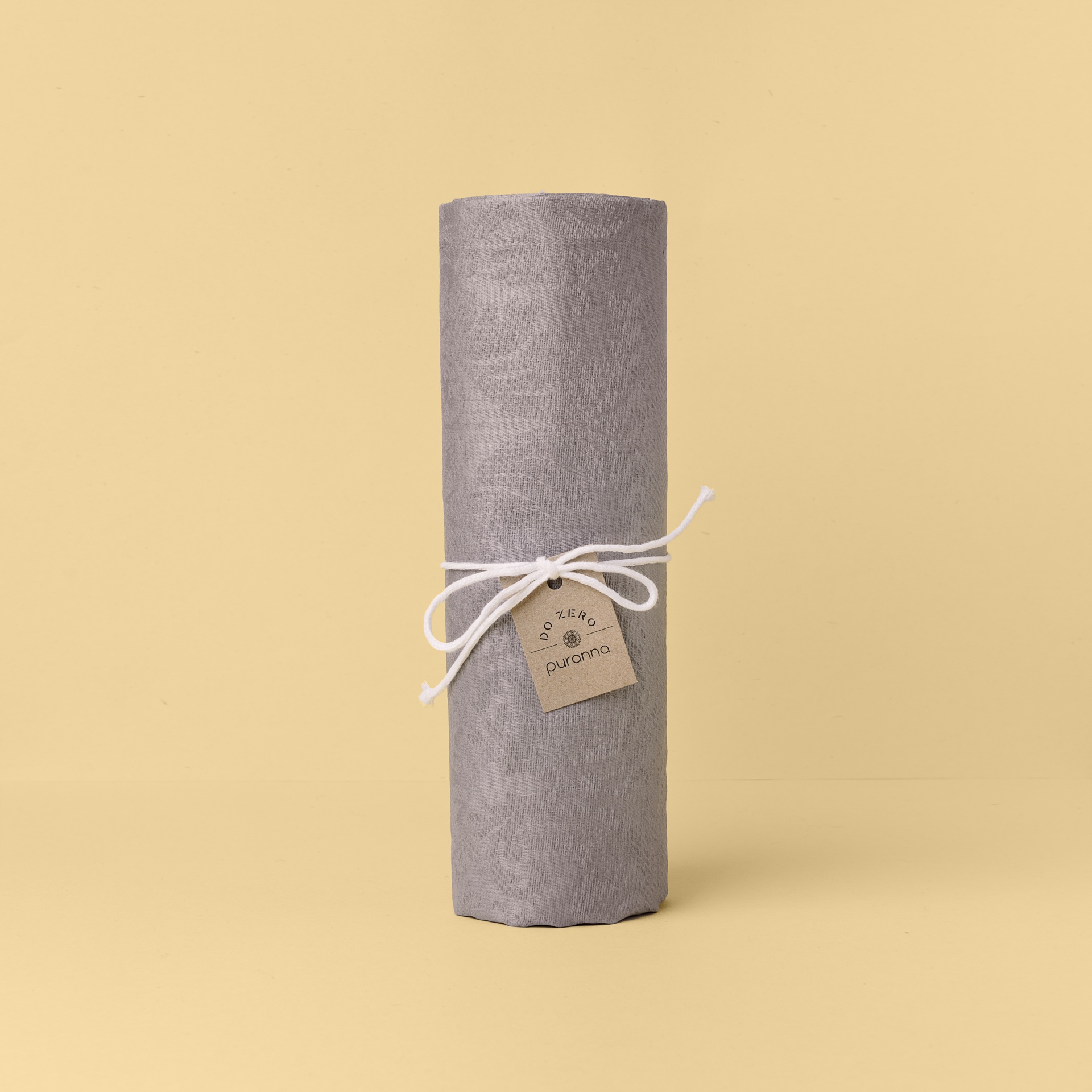 Toalha de Mesa em Tecido Resinado