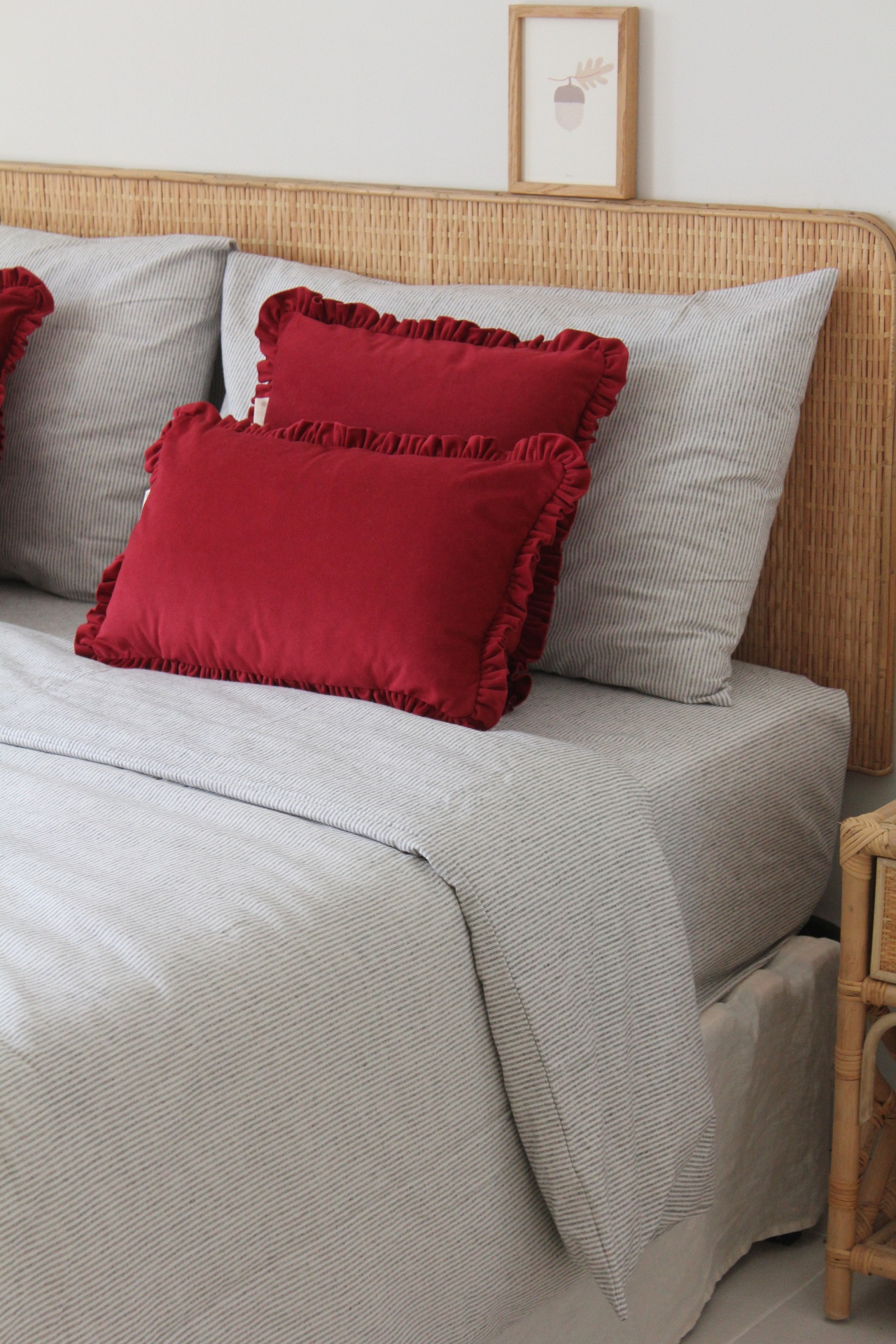 Capa de Almofada Veludo com Folho