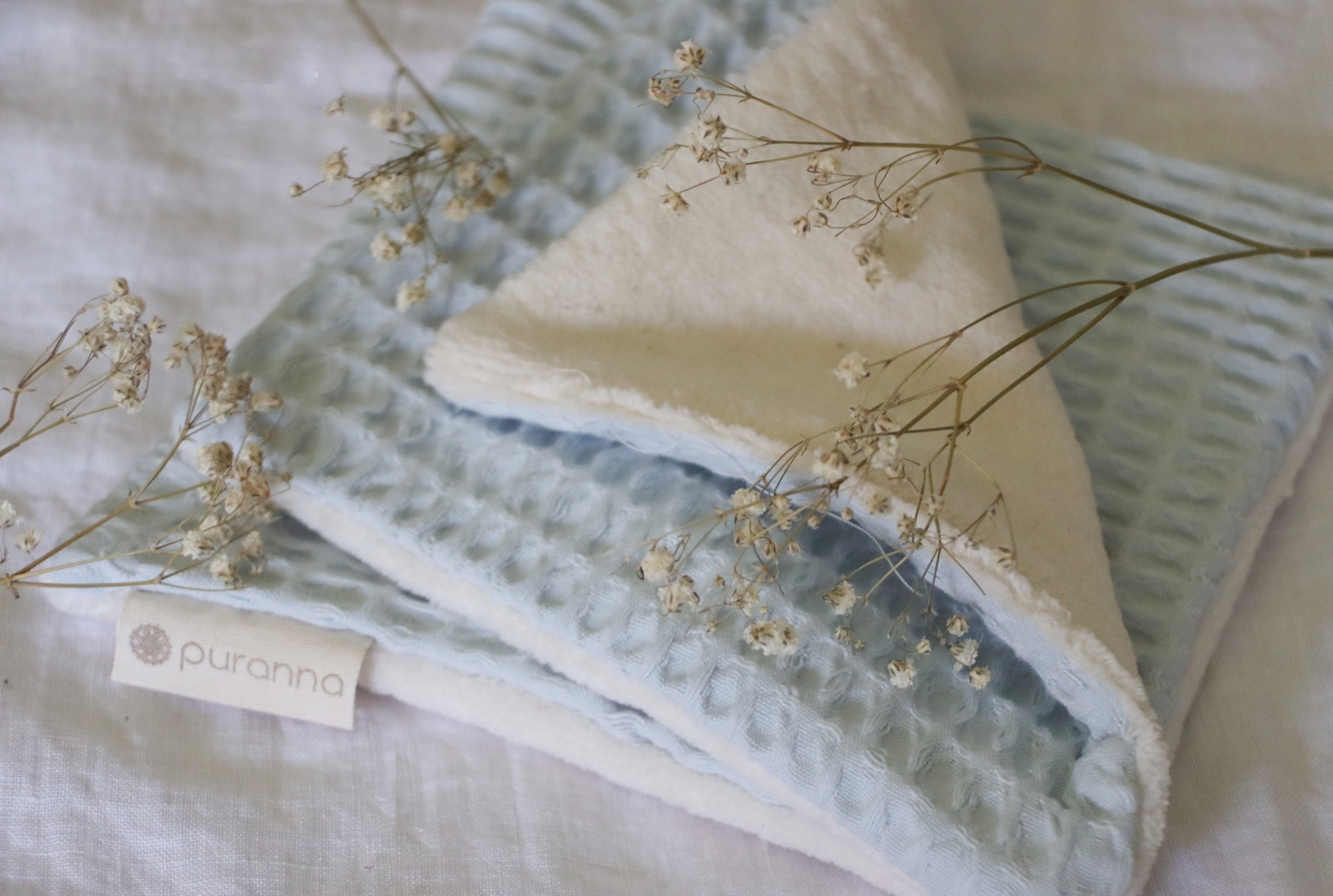 Toalhita Waffle Azul Claro