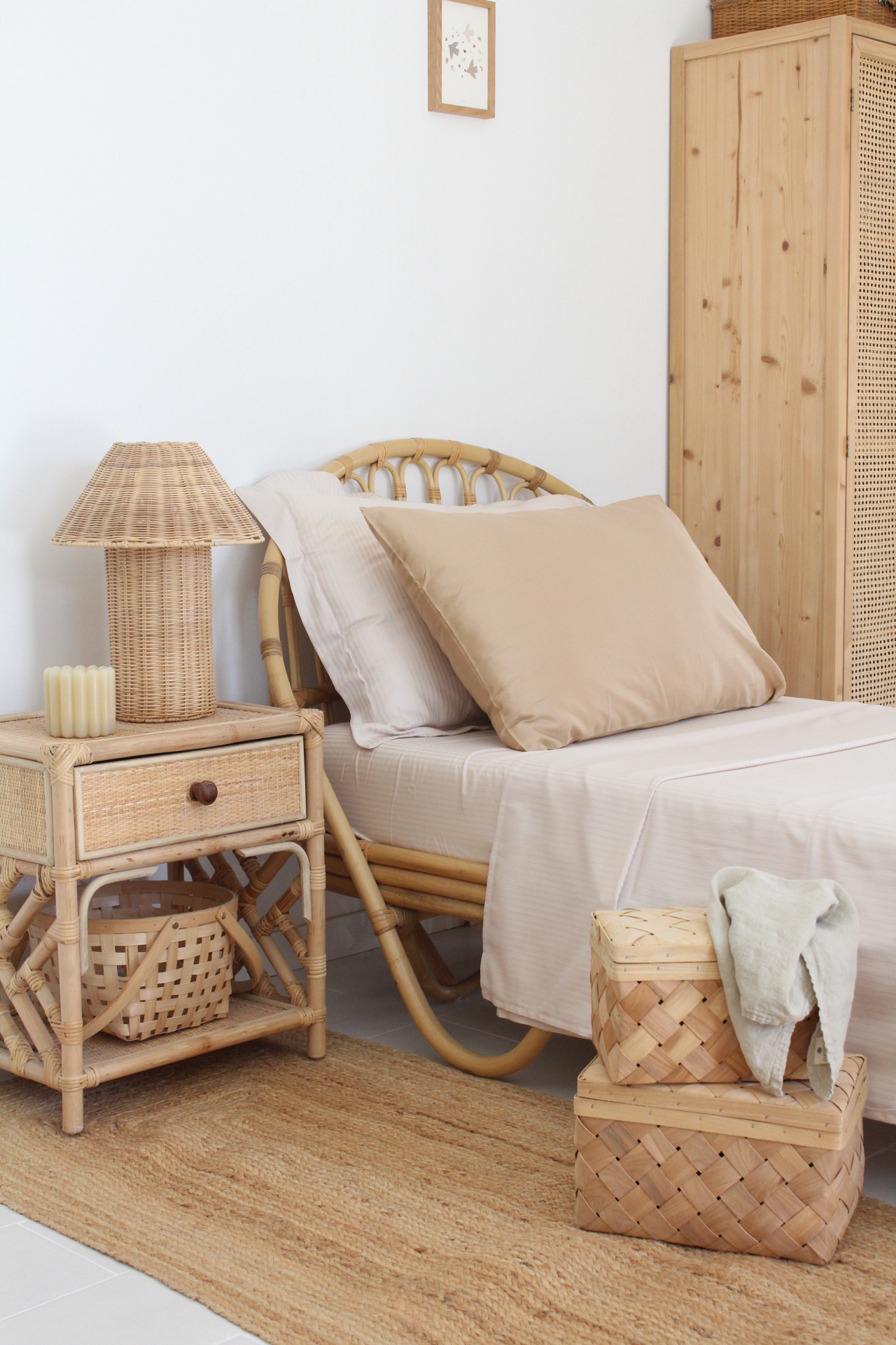 Conjunto de Lençóis de Cetim Riscas Pérola Rosa