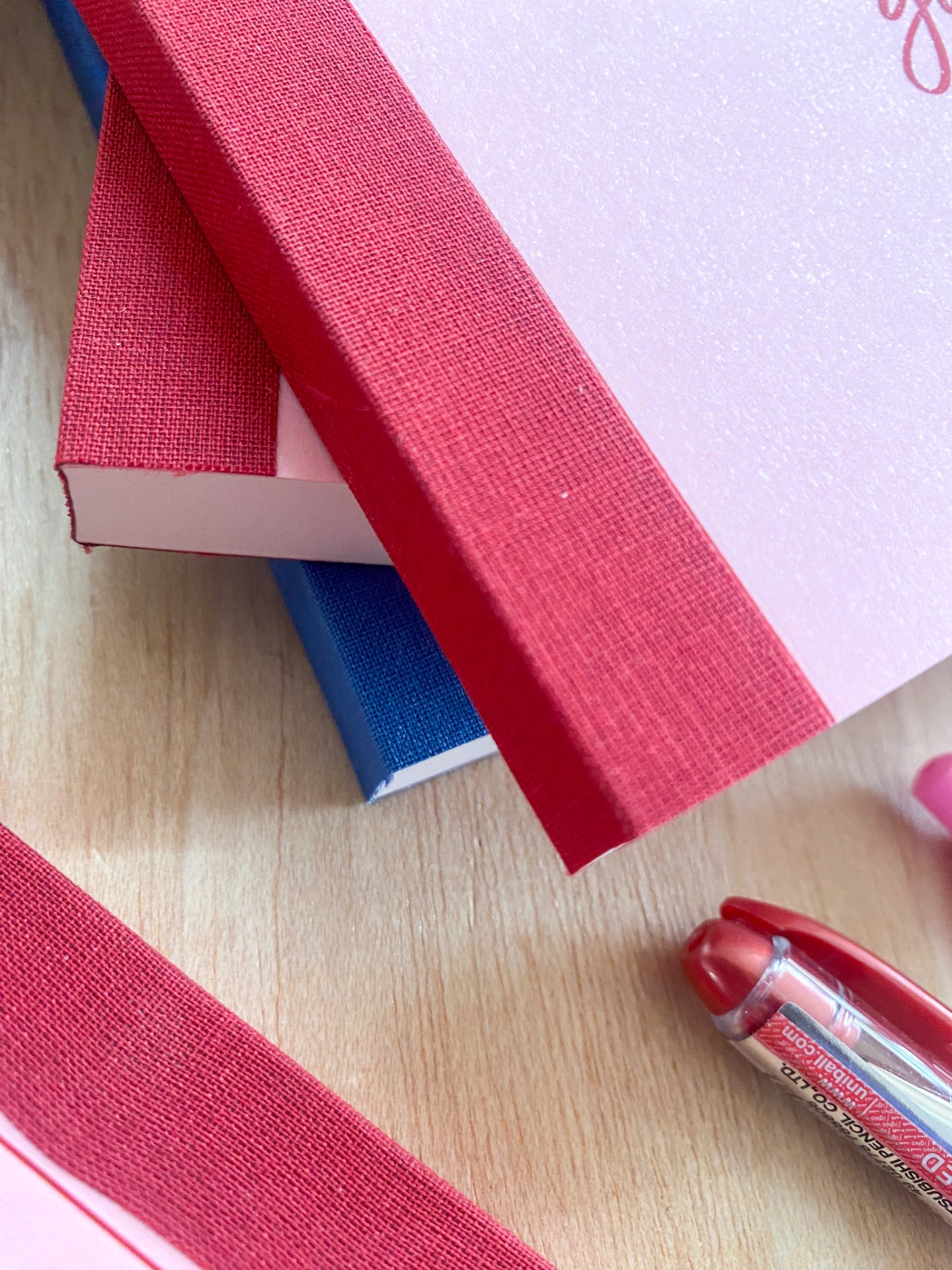 I am just a girl 🎀 caderno A5