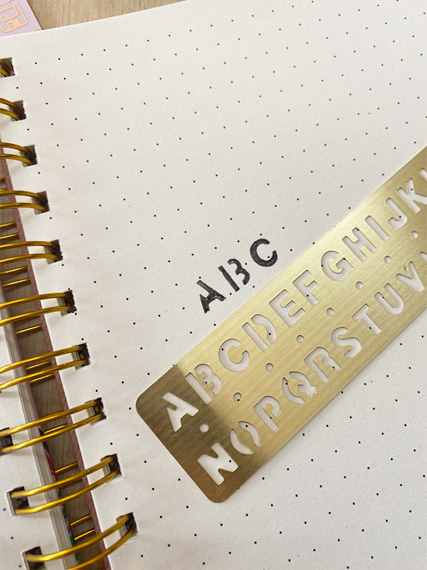 Marcador com Letras ✷ Gold