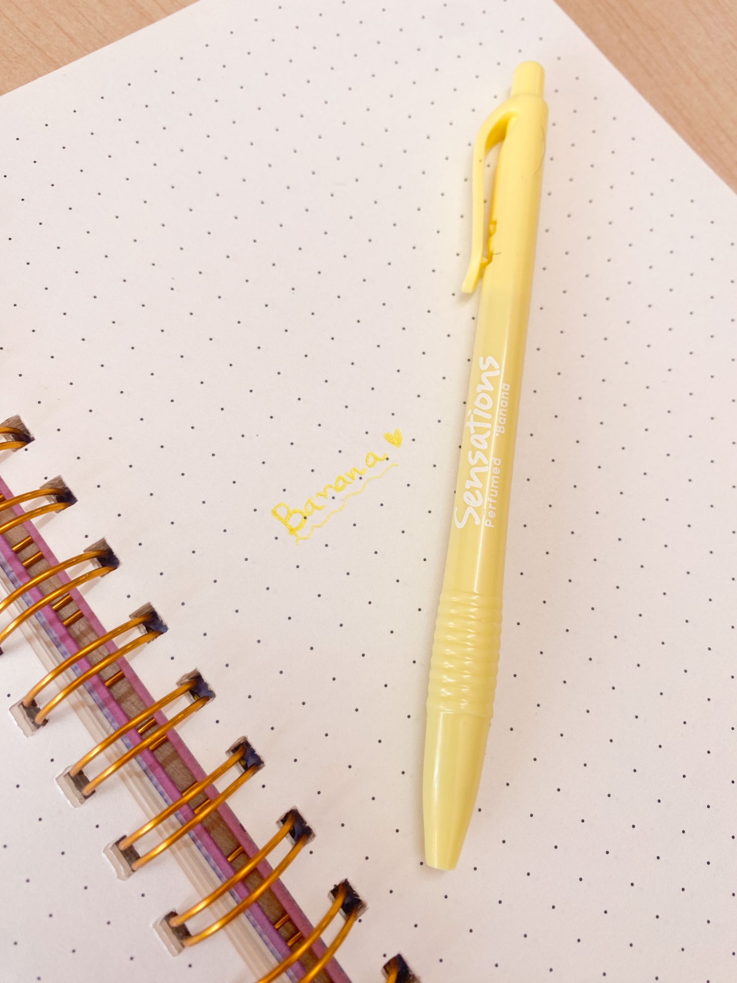Canetas de Cheiro 🌸 Sensations