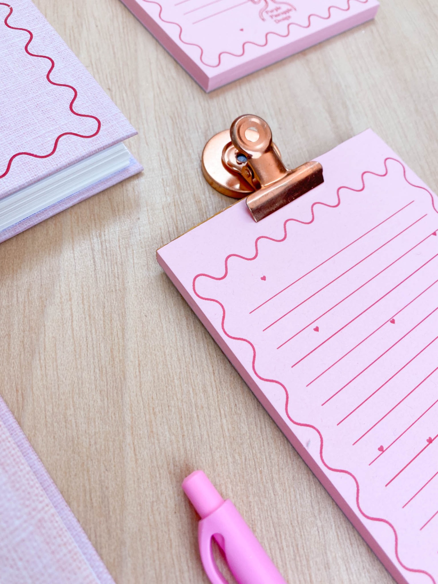 Lista de compras Rosa com iman rose gold 🎀