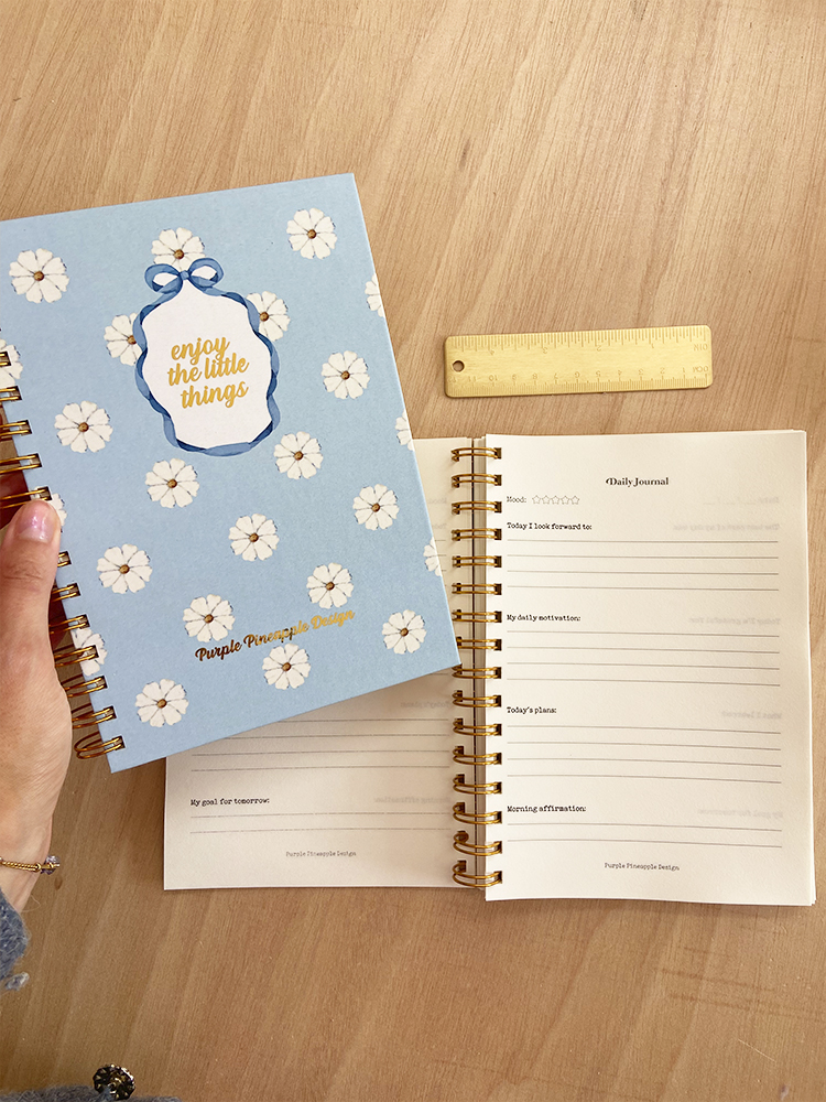 Enjoy the Little Things 🌼 Diário de Gratidão