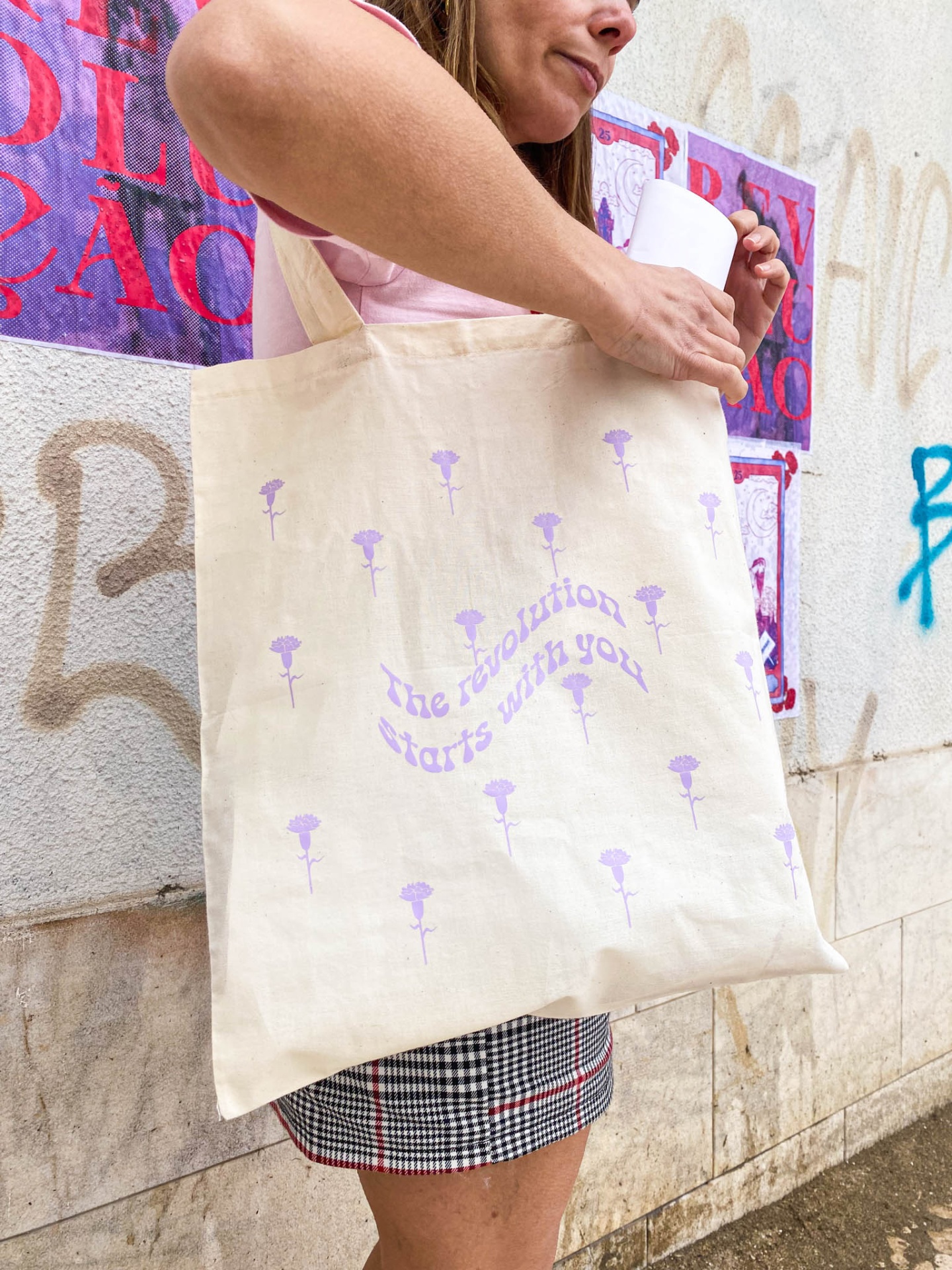 The revolution starts with you ❁ comemoração 25 abril ❤︎