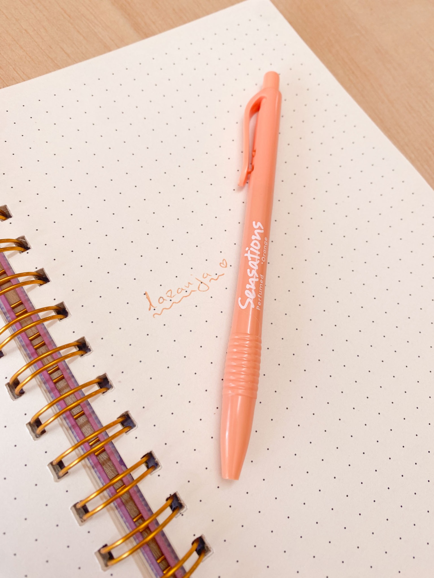 Canetas de Cheiro 🌸 Sensations
