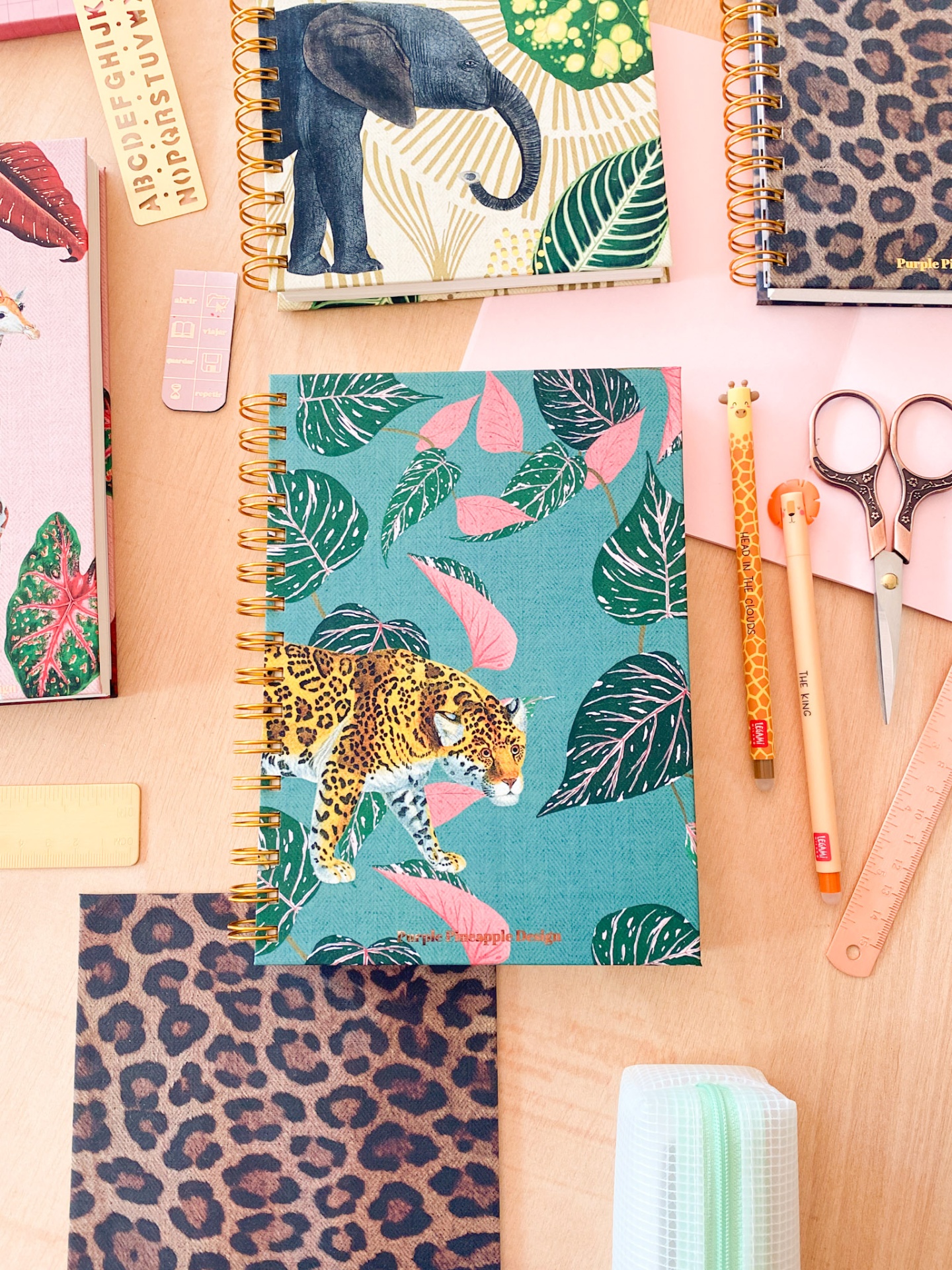 ✨Panthera Pardus 🐆🌿  Bullet journal