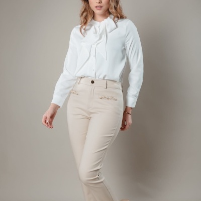 Calça Moda Ana C/Corrente Bolso