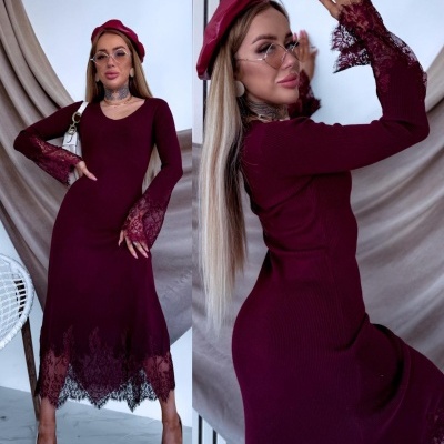 https://www.purplefashion.pt/product/vestido-midi-em-malha-com-renda