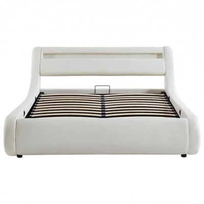 Cama com estrutura branca e cabeceira estofada em fundo branco