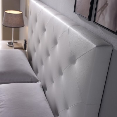 Cabeceira de Cama em polipele e capitoné - Disponível em 2 medidas e 3 cores