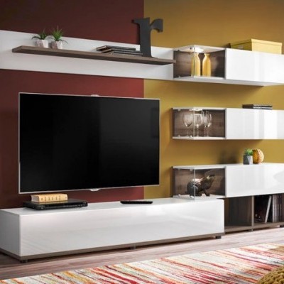 Conjunto de móveis de sala modernos branco brilhante com portas de vidro e parede bicolor