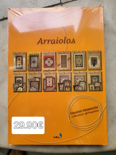Conjunto de 12 revistas arraiolos