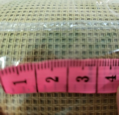 Talagarça meio ponto creme escuro=1m