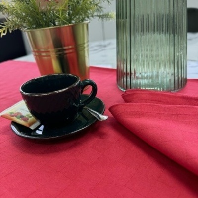 Toalha de mesa 100% Algodão cor Vermelho - Ref.Damas3